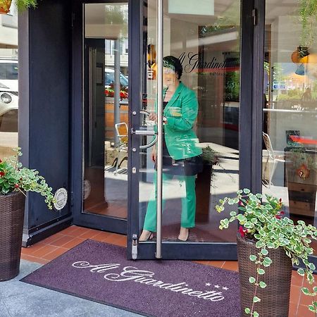 Al Giardinetto Hotel Биаска Екстериор снимка
