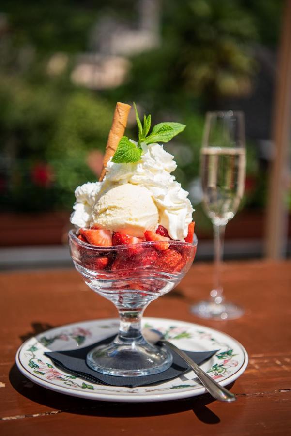 Al Giardinetto Hotel Биаска Екстериор снимка