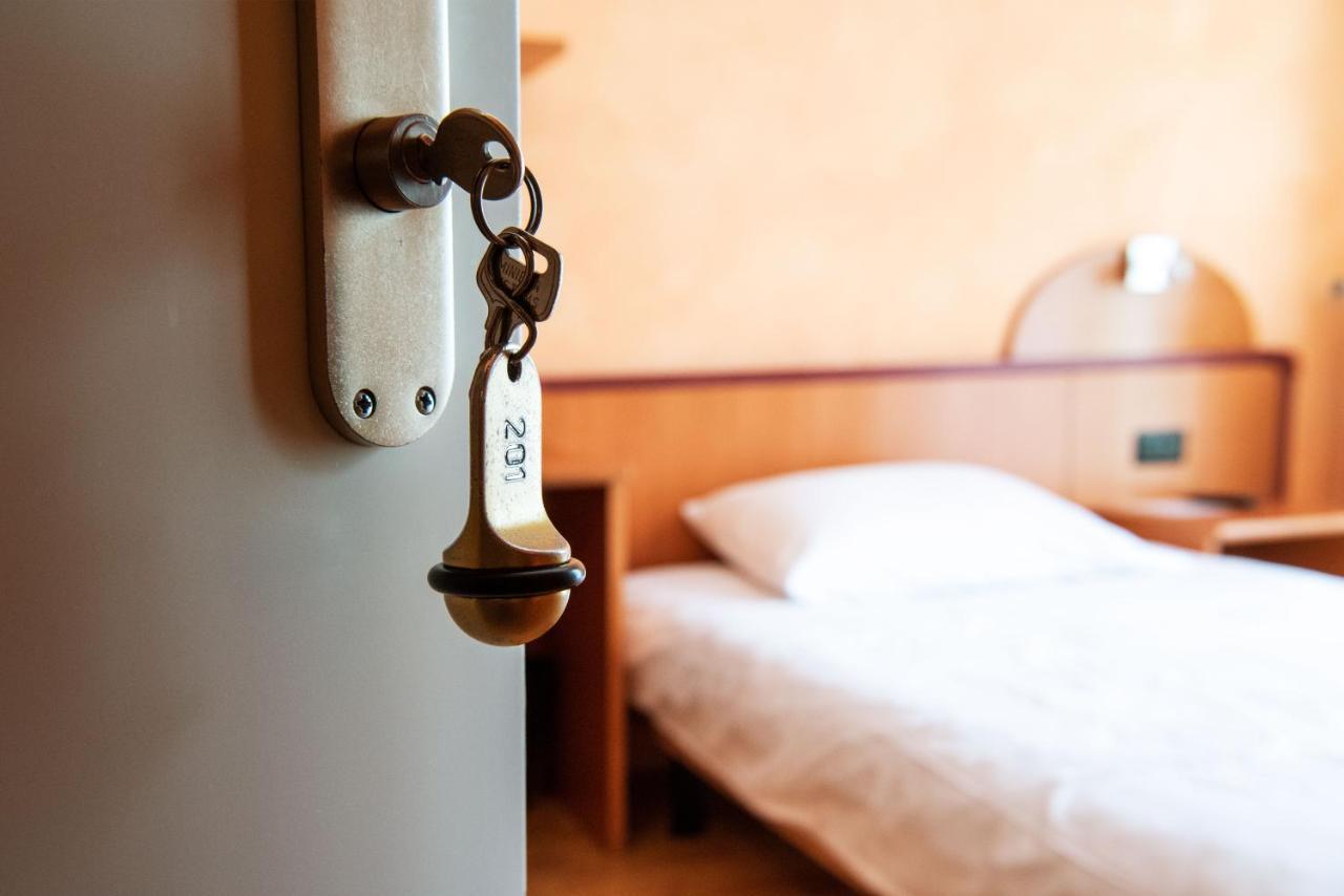 Al Giardinetto Hotel Биаска Екстериор снимка