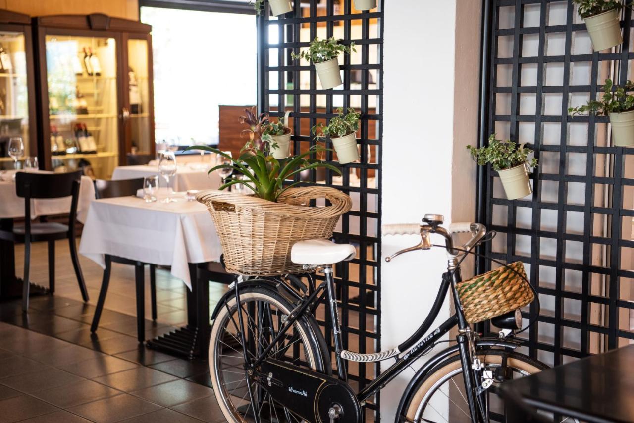 Al Giardinetto Hotel Биаска Екстериор снимка