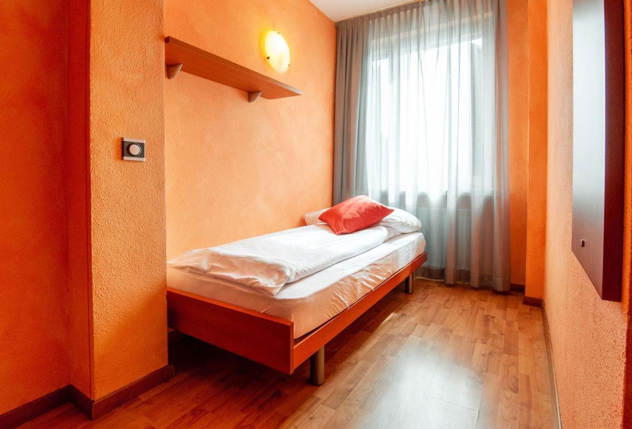 Al Giardinetto Hotel Биаска Екстериор снимка