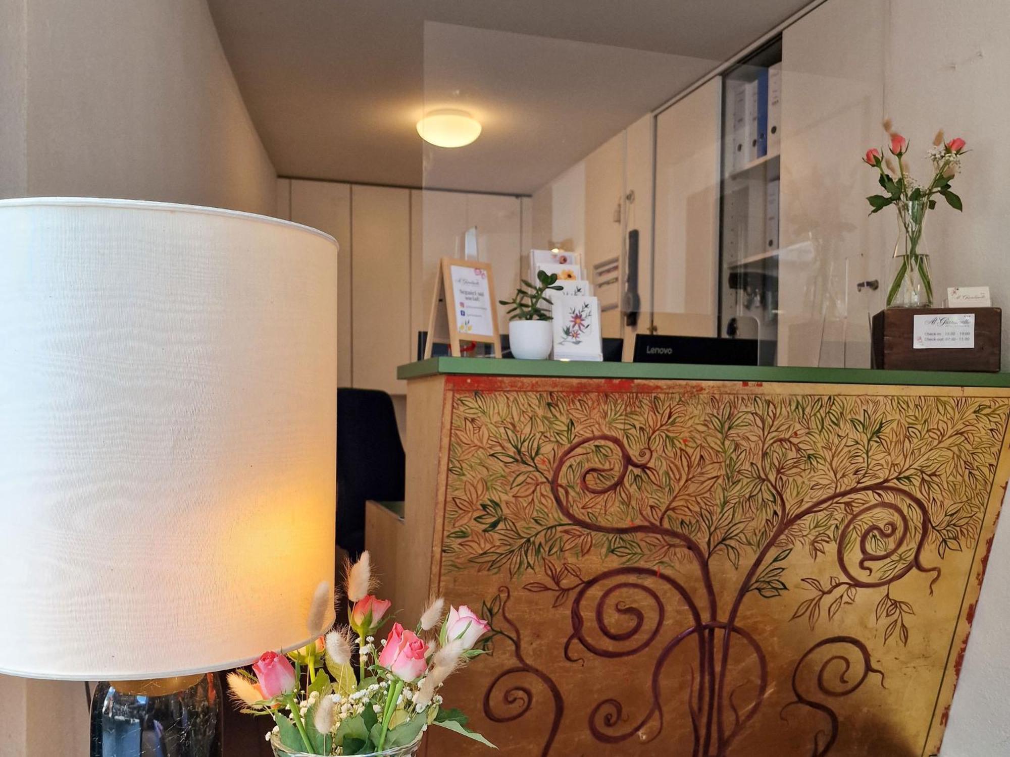 Al Giardinetto Hotel Биаска Екстериор снимка